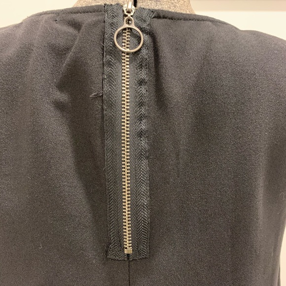 Women’s mini dress with pockets - Picture 5 of 8